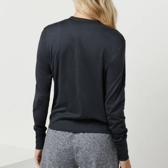 Vuori X Cirkel Fitness Long-Sleeve DayDream Crew Neck Gray Heather UPF 30+ Top M - Picture 1 of 9